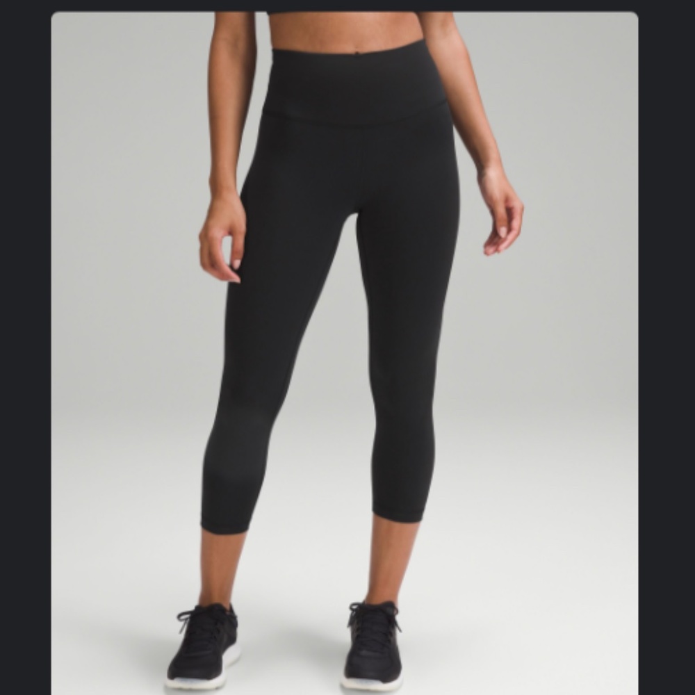 SOLD-Lulu Lemon leggings